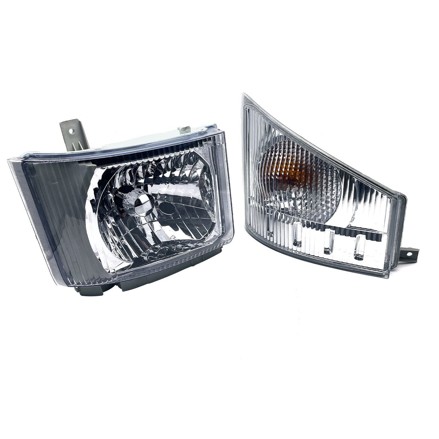 Side Panel Turn Signal Lamp Headlight For ISUZU NPR NQR NRR 08-20 Passenger side