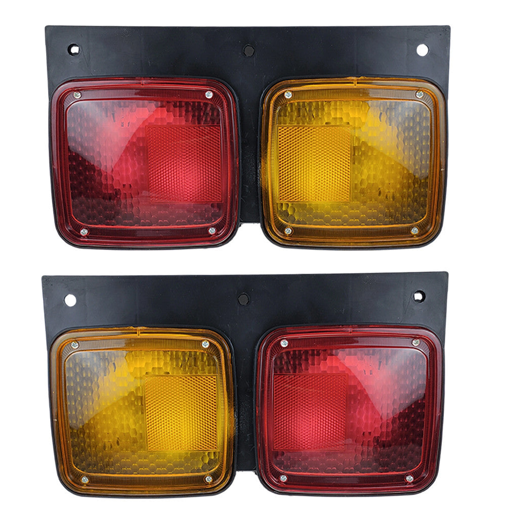LED Tail Light For Nissan UD 1200 1400 1800 2000 2300 2600 3300 1995-2013 L+R