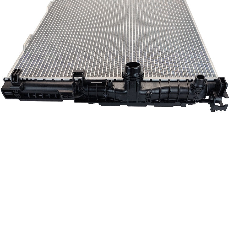 Left Driver Side Radiator For 2017 2016-2019 BMW 740i 3.0L 530i 540i 17118576997