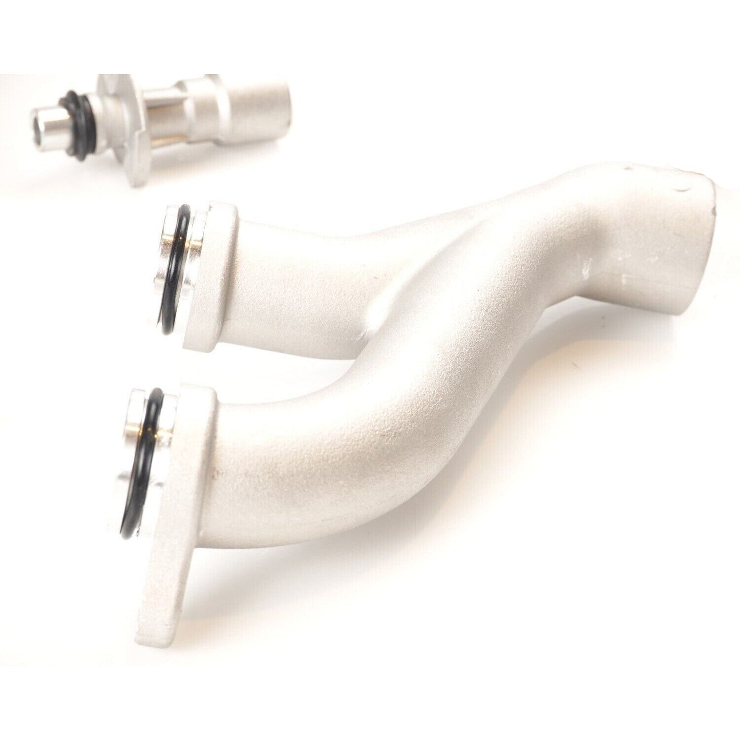 Upgraded Metal Coolant Outlet Pipes 3 0L 5 0L for Jaguar for Land Rover