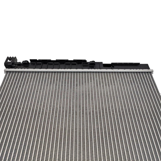 Left Driver Side Radiator For 2017 2016-2019 BMW 740i 3.0L 530i 540i 17118576997