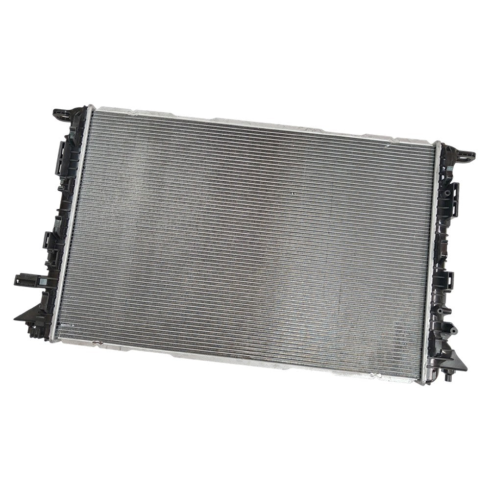 For 2011-2018 Audi A8 Quattro 4.0L 4.2L 6.3L 4H0121251B 1Pcs Radiator