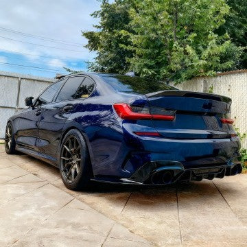 Gloss Black Rear Diffuser For BMW 330e xDrive 2022	Base Sedan 4-Door L4 2.0L