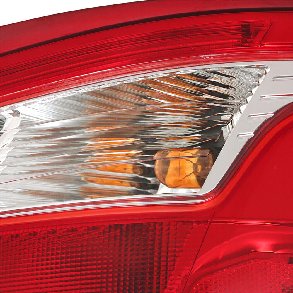 Right Side Outer Tail Light Lamp For 2016-2018 Nissan Sentra Assembly