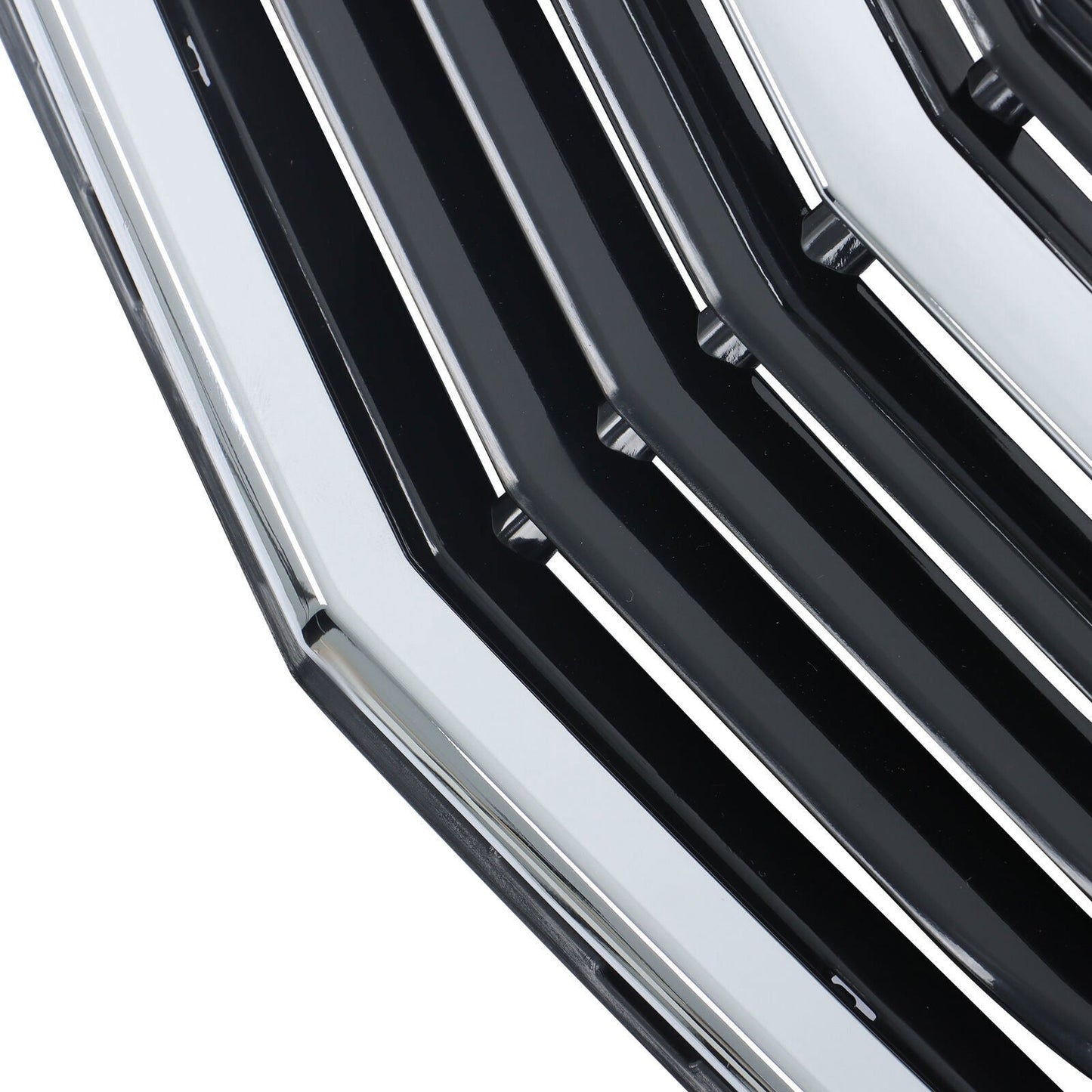 Front Upper Bumper Grille Chrome 22879627 For 2015-2019 Cadillac ATS