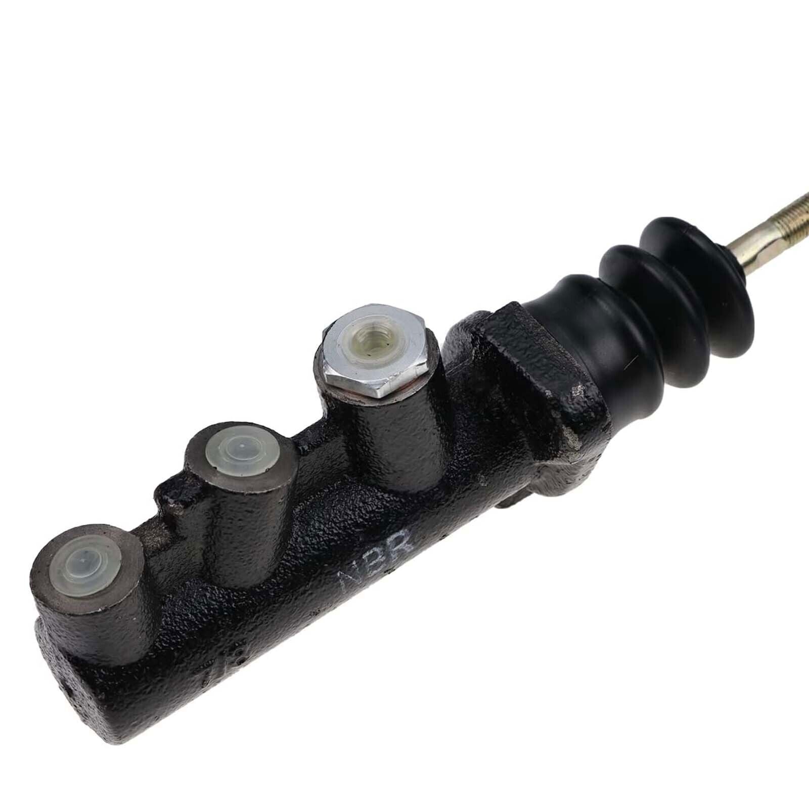 New D143162, D141150 Brake Master Cylinder For Case 570LXT, 580K, 580 Super M