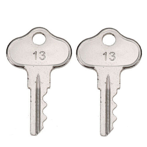 4 Ignition Keys IH382458R1 For Cub Cadet 104 124 105 125 106 126 147 128 129 149