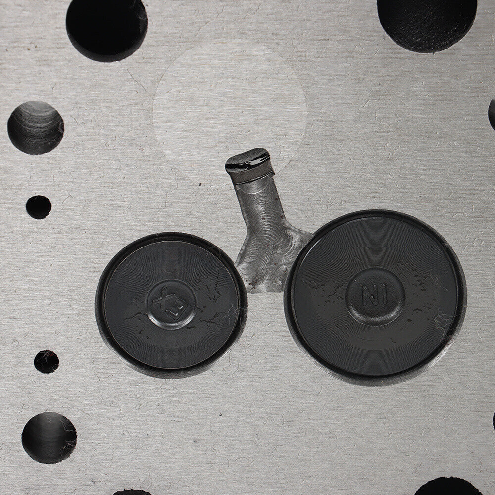 For Kubota V1902 Cylinder Head Bobcat 231 Complete L553 15476-03043 17345-03040