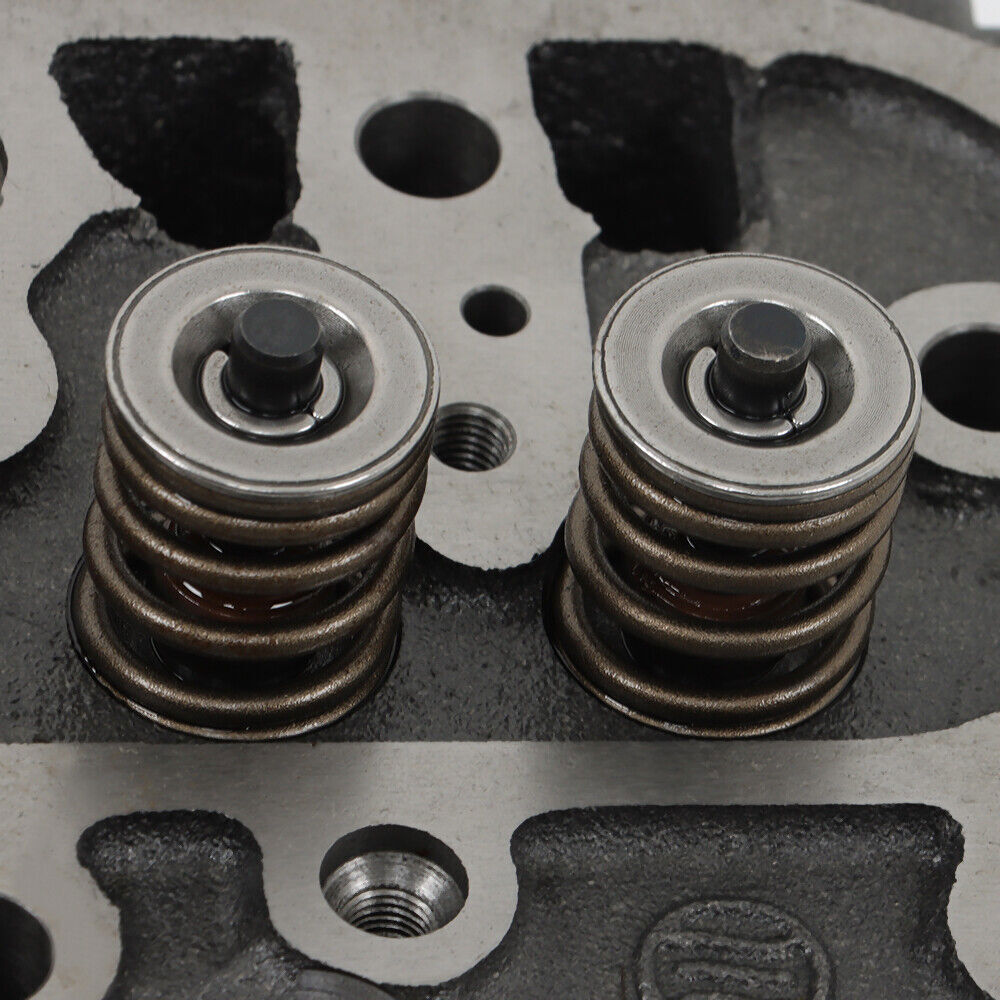 1G065-03043 Cylinder Head Fit For Kubota D1105 Engine Tarctor 2400HST-D B26