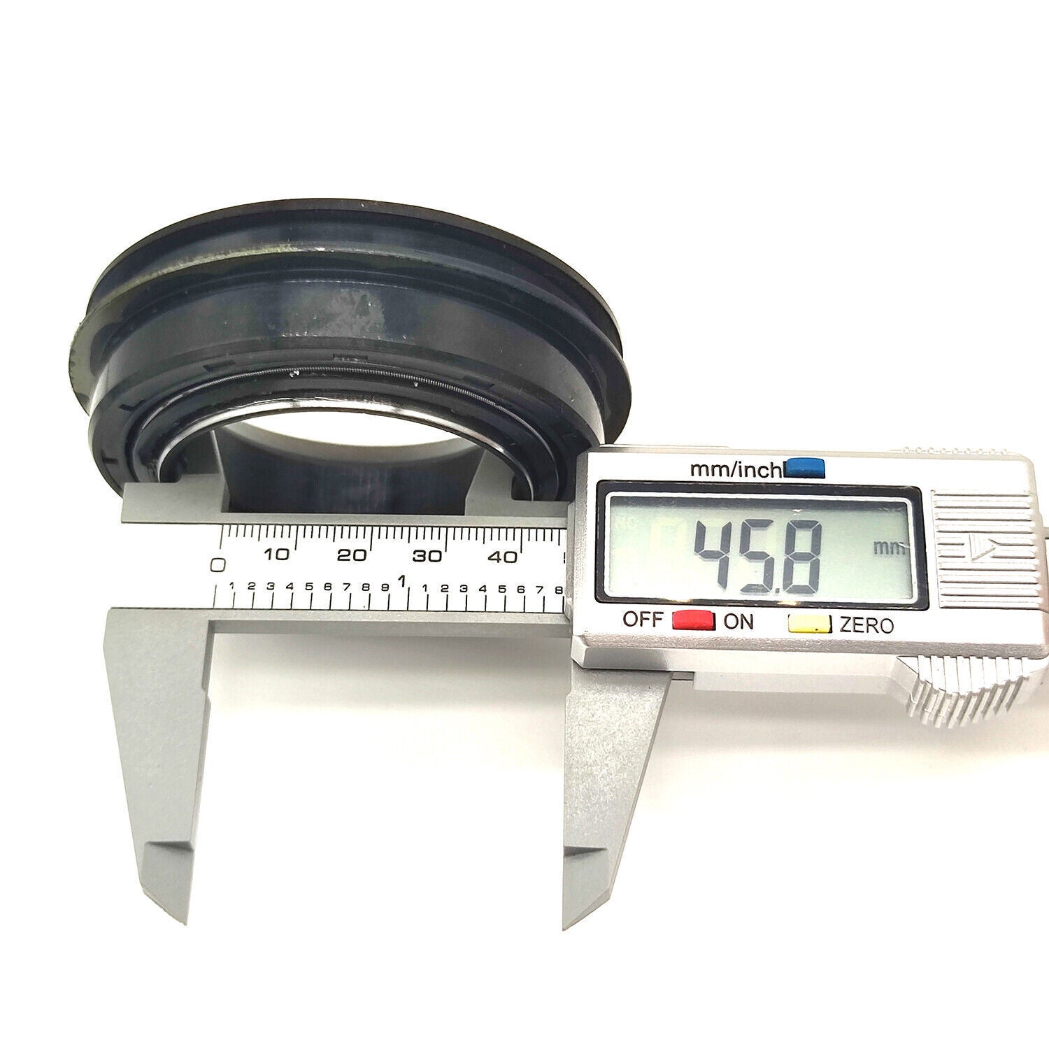 Oil Seal for Kubota L3540GST L3540GST-3 L3540HST L3540HST-3 L3540HSTC L3540HSTC3