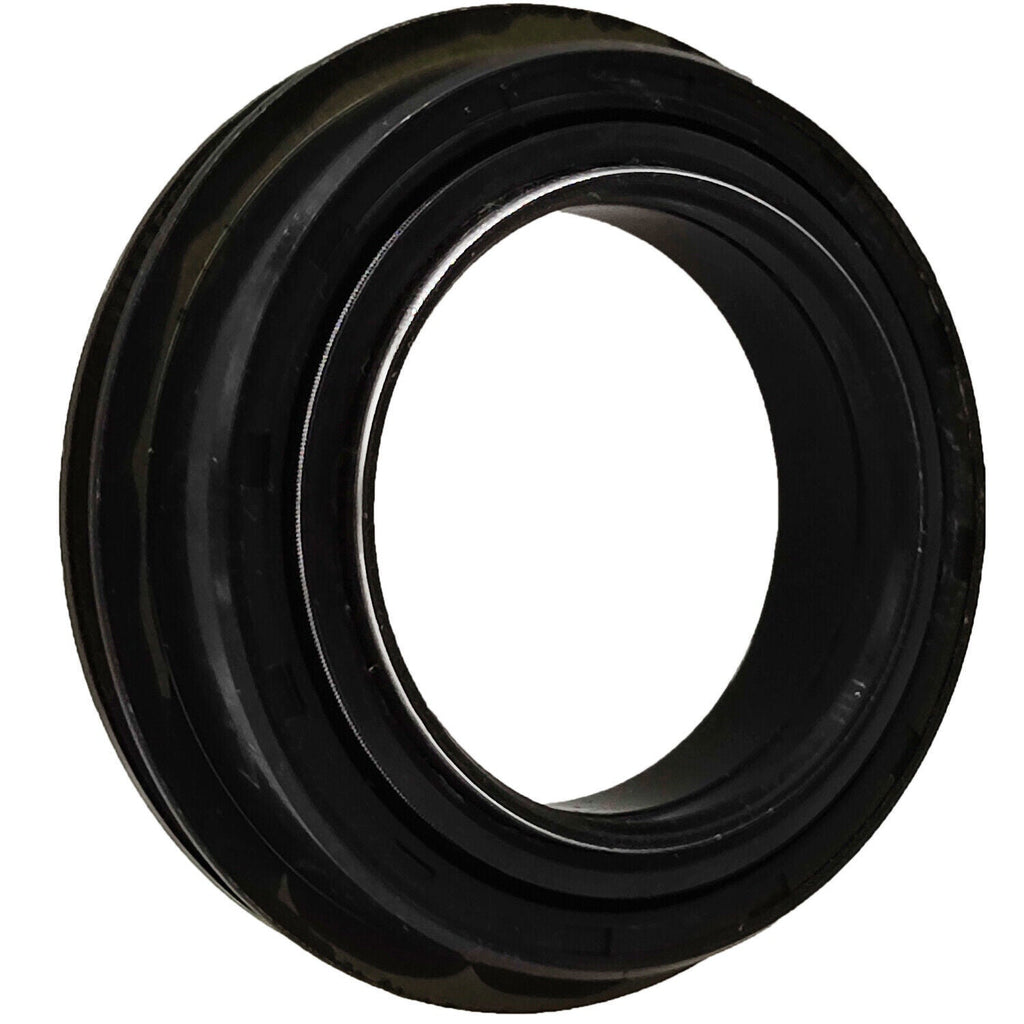 Oil Seal for Kubota L4200DT-GST L4200DT-GST-C L4300DT L4310DT/GST/HST L4400DT