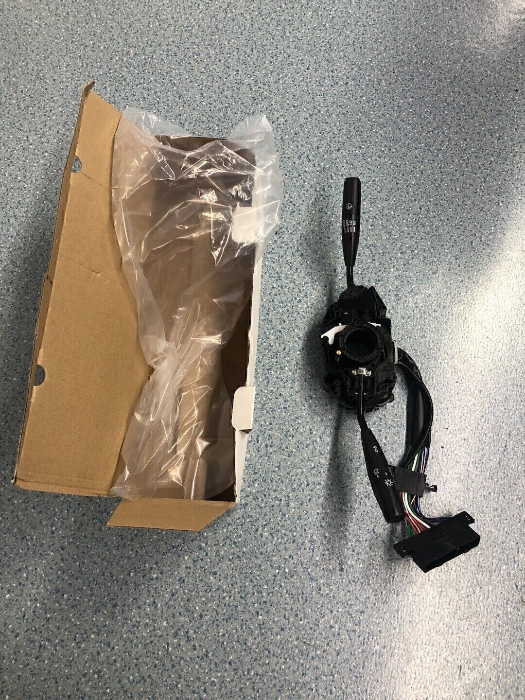 For 1989-1995 Toyota Pickup Truck Headlight Turn Signal Wiper Switch ,84310-3530