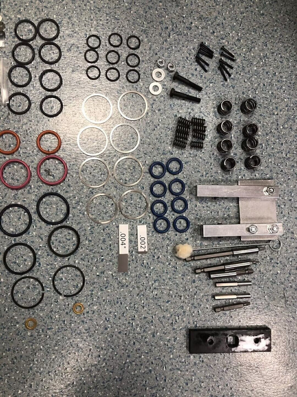 For 7.3L PowerStroke Injector Rebuild Kit w/vice clamp & tools & springs, 94-03