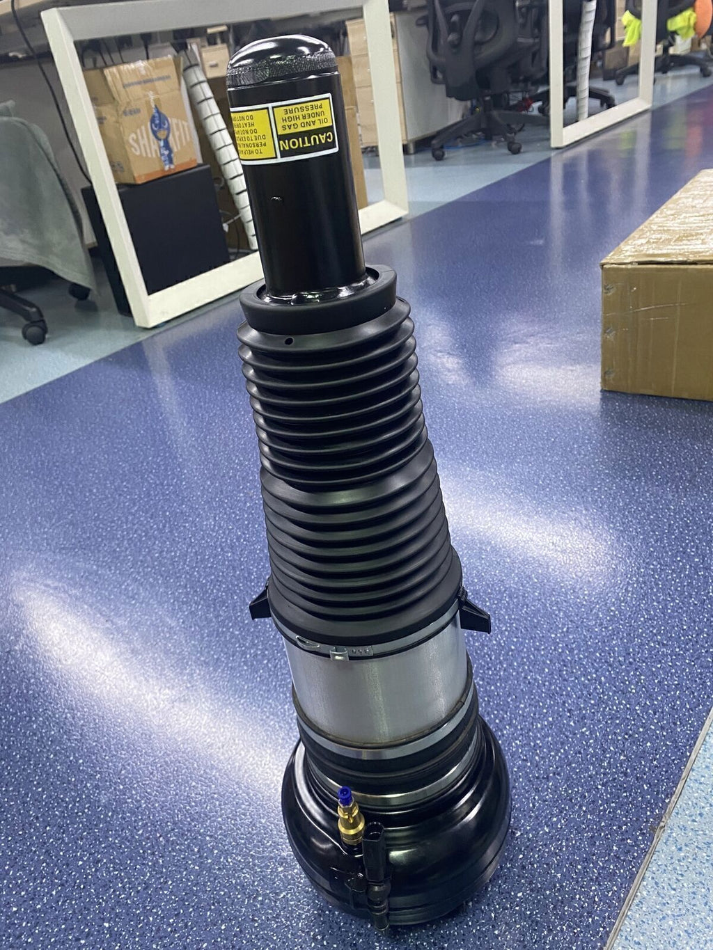 For Audi A8 S8 D4 4H Quattro Front Air Suspension Strut *4G0616039AB 2010 - 2018