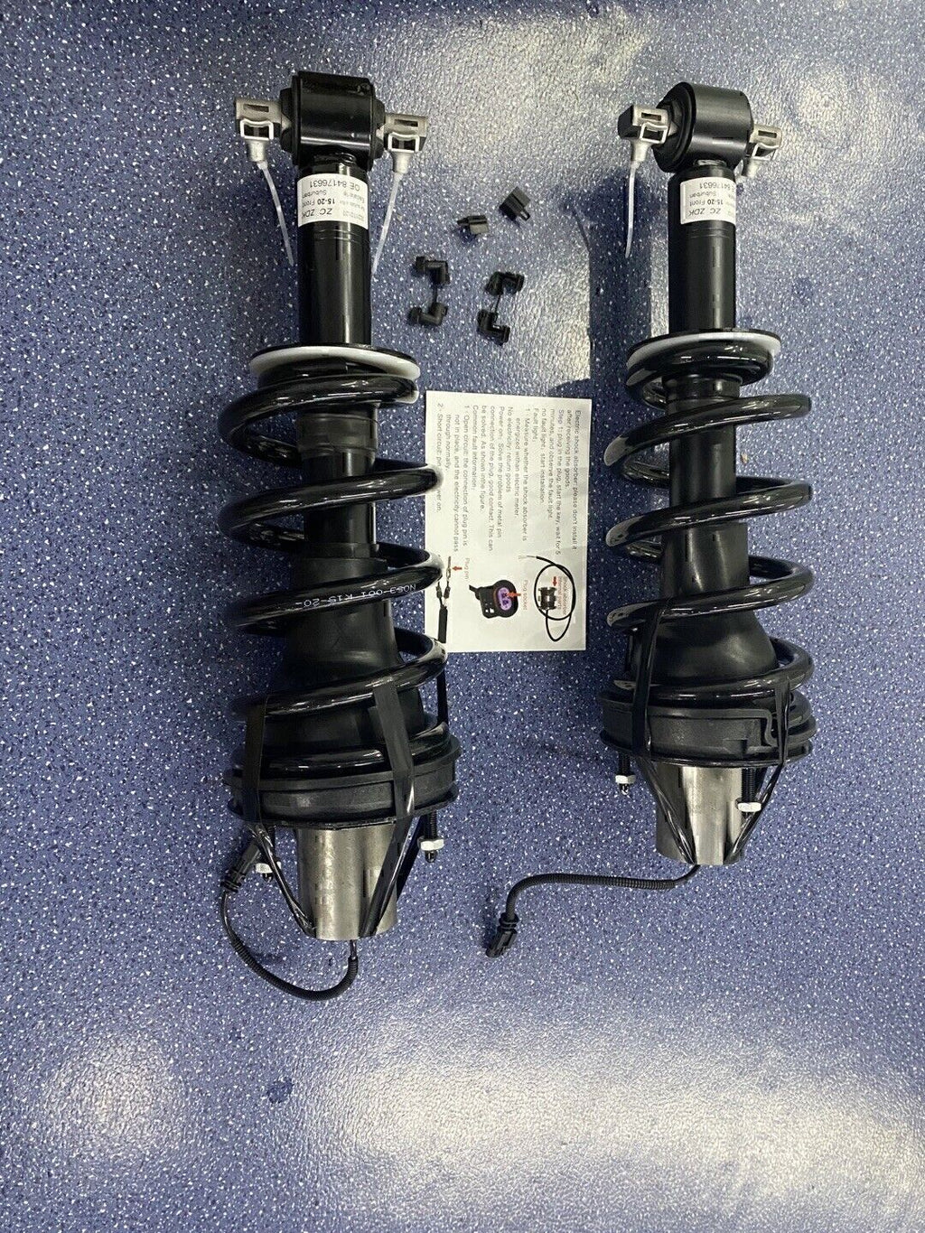 Pair Front Shock Struts Assys For Escalade Tahoe GMC Sierra Denali 1500,84176631