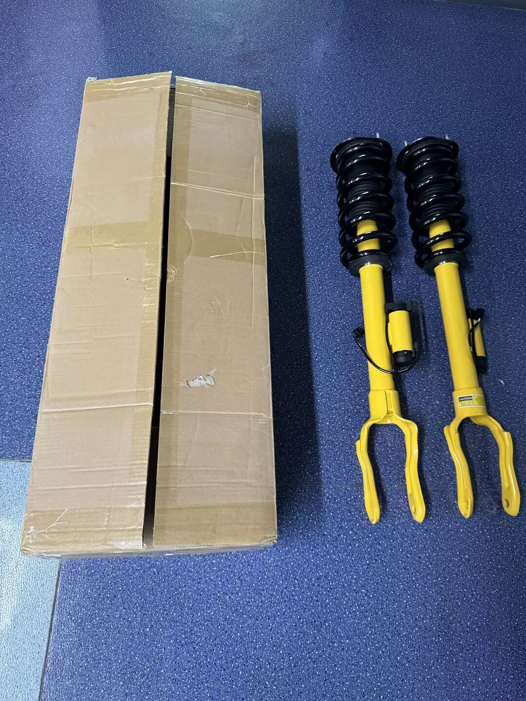 2 Front Shock Struts w/ Electric For Jeep Grand Cherokee Overland SRT8 2012-2015
