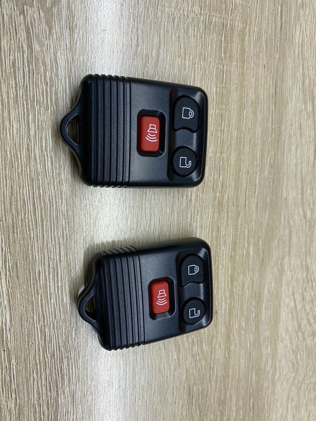 4X Keyless Entry Car Remote Control Key Fob Transmitter Alarm For Ford F150,F250
