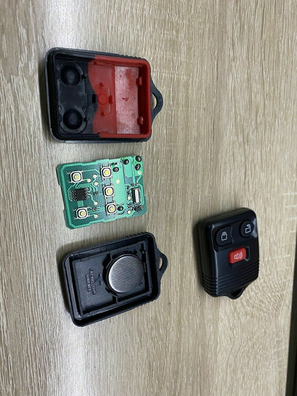 4X Keyless Entry Car Remote Control Key Fob Transmitter Alarm For Ford F150,F250