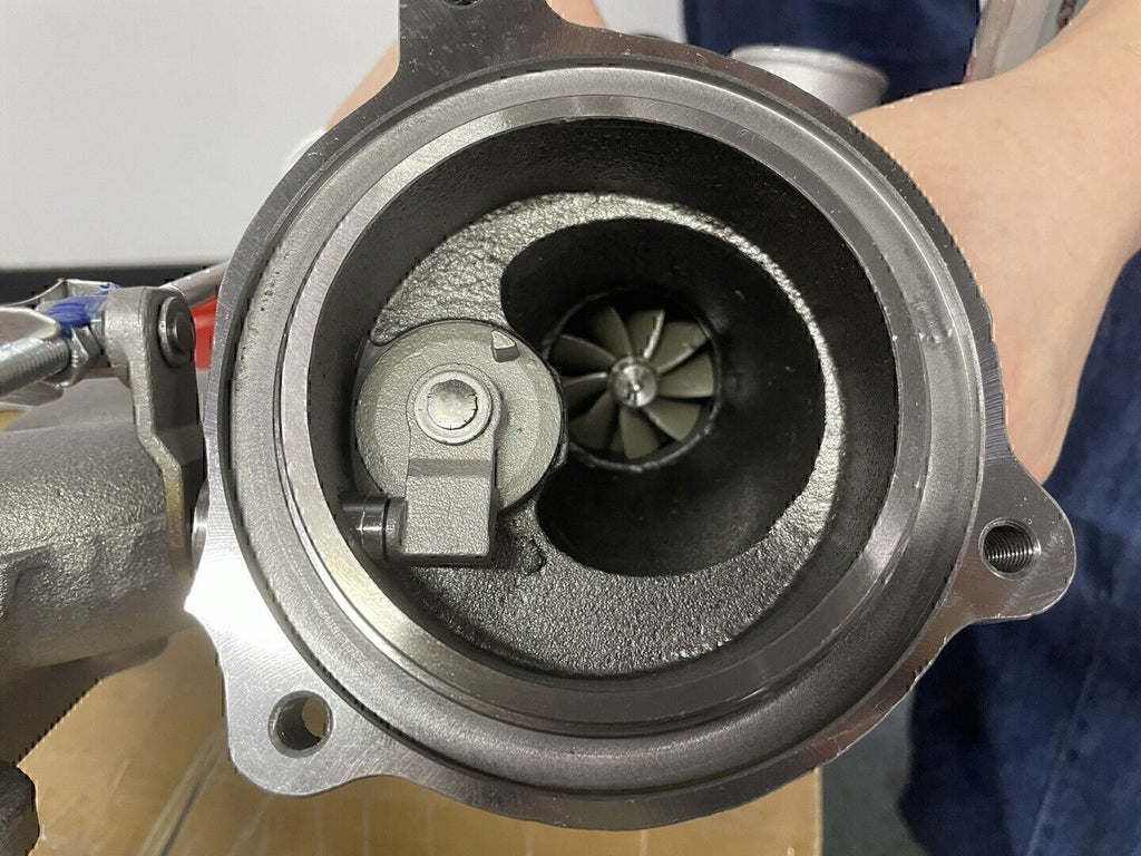LR066515* Turbo charger K03 Land Rover Range Rover Evoque Discovery 2.0L 2014-17