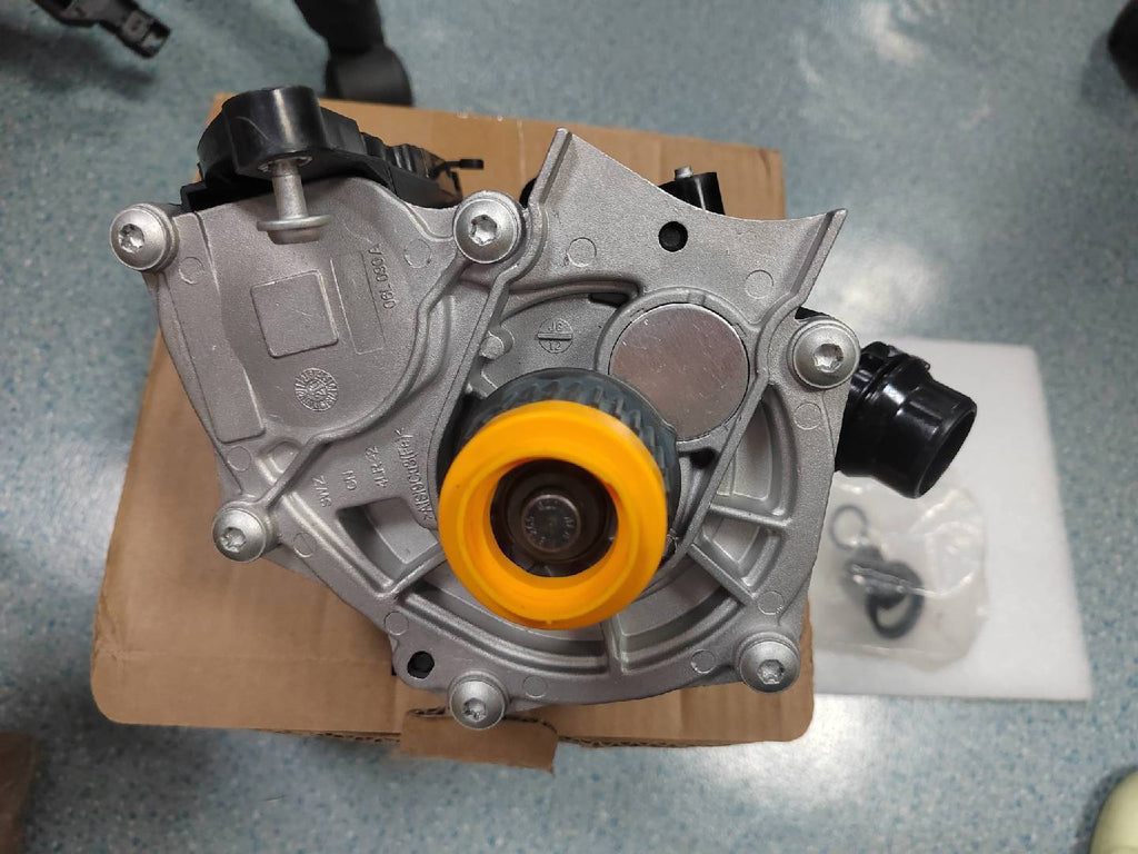 Water Pump For VW Volkswagen Beetle Jetta Passat 06K121111P 06K121011B