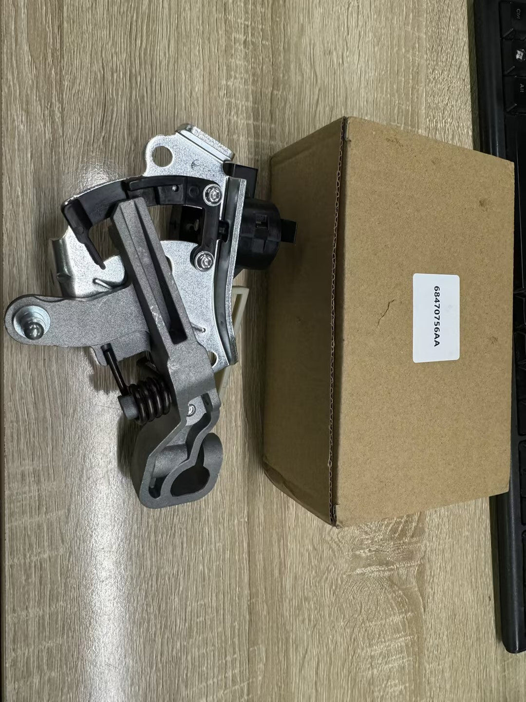 Transmission Gearshift Bracket Fits Dodge Ram 1500 2500 3500 2010-21 5057506AH