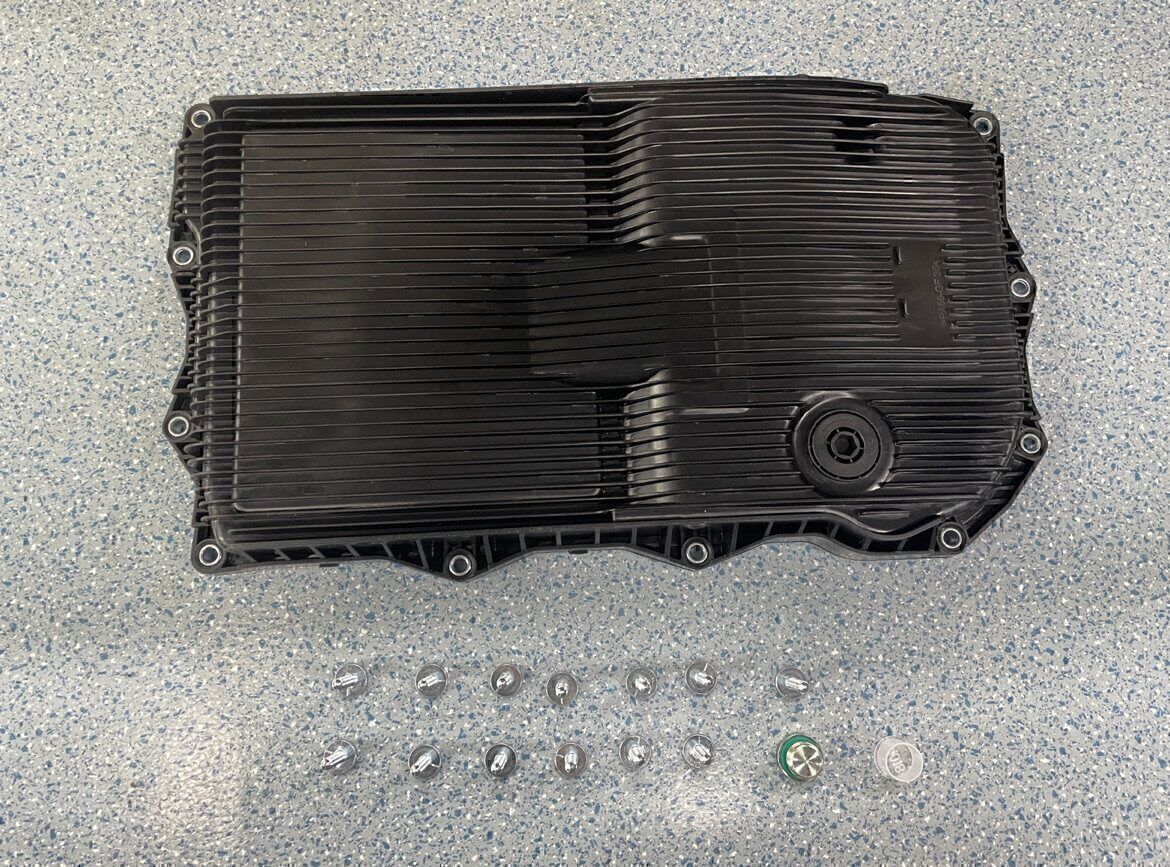 Transmission Oil Pan NEW Fit Ram 1500 Dodge Charger Jeep Grand Cherokee 8HP70