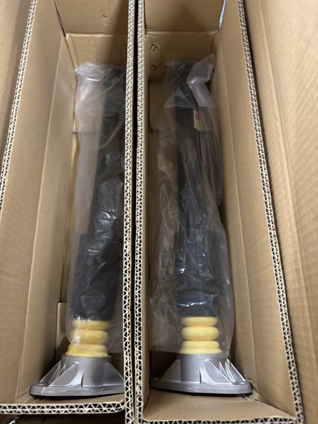 Rear Left + Right Shock Absorbers For BMW F30 F31 F36 320i 328i 335i 33526791562