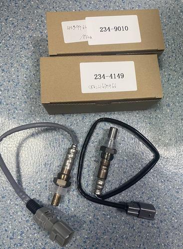 2x Air Fuel Ratio Oxygen Sensor Upstream & Down For 2002 2003 Toyota Camry 2.4L