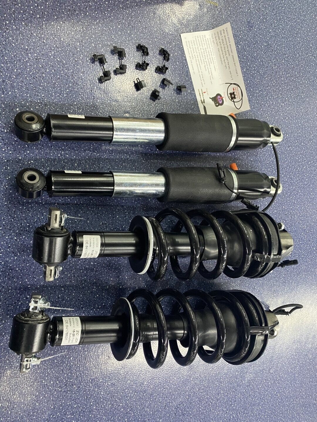 For Escalade Suburban Tahoe 2015-2020 Front Strut Assys+Rear Shock Absorbers USA