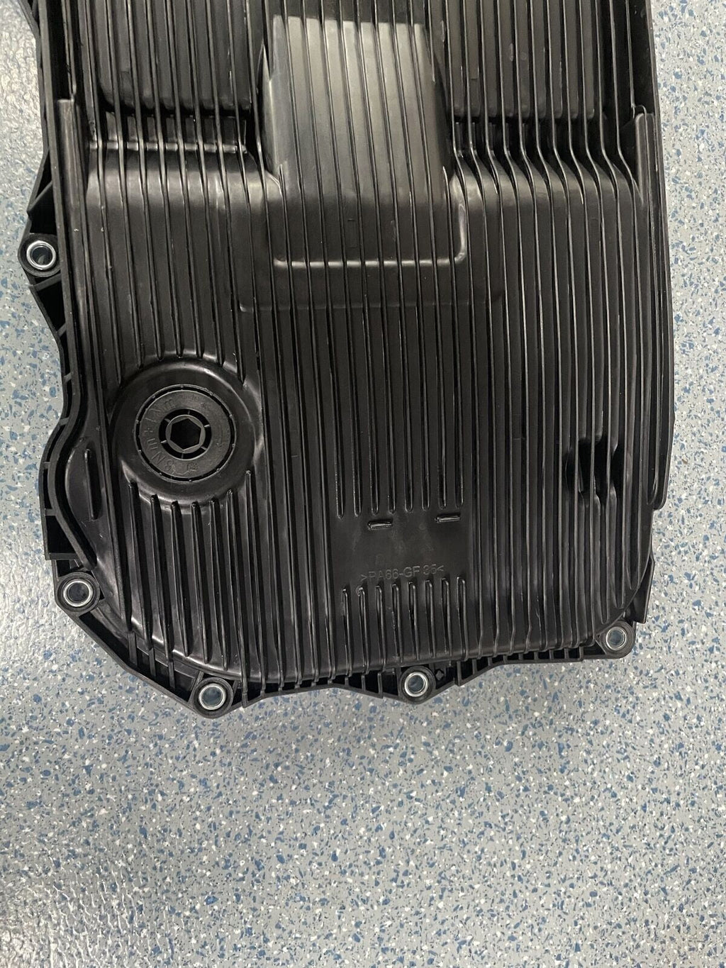 Auto Transmission Oil Pan For Ram 1500 Dodge Charger Jeep Grand Cherokee /8HP70
