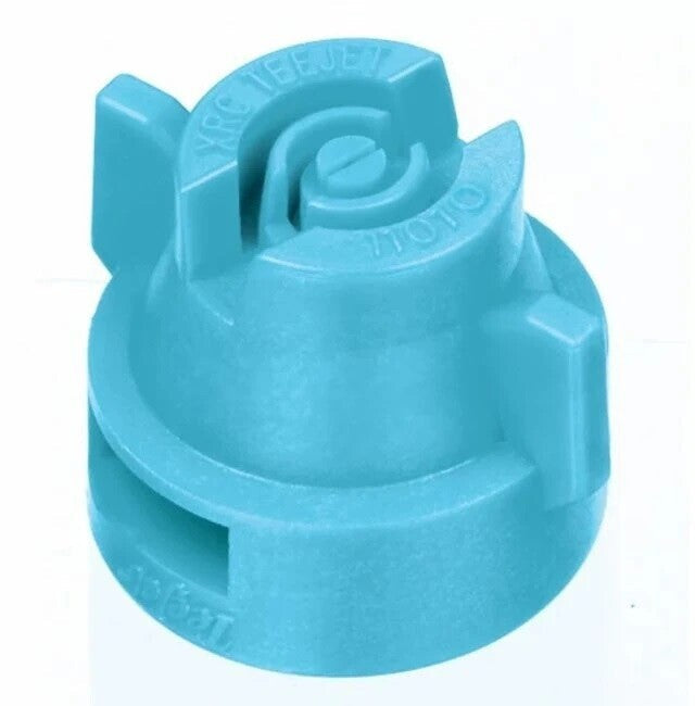 TeeJet Extended Range Spray Tip w/ Cap 110° Polymer 1.0 GPM @ 40 PSI XRC11010-VP