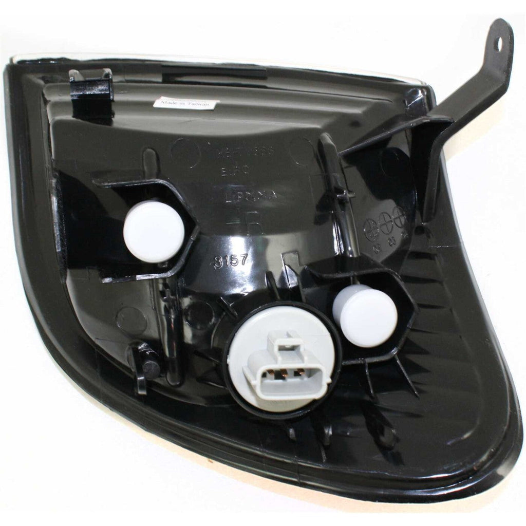 Headlight Set For 2000-2004 Toyota Tundra LH and RH Side Regular/Cab Access Cab
