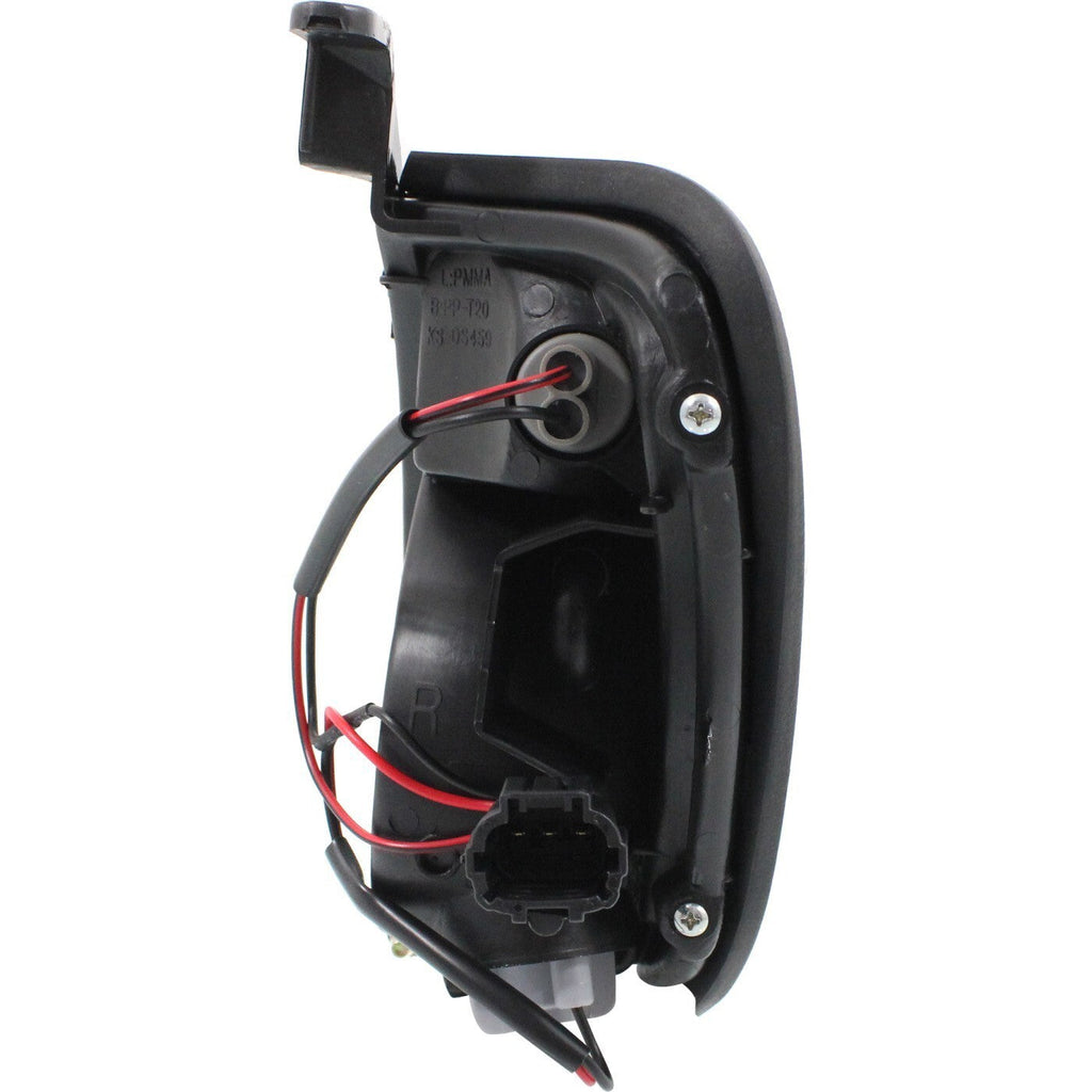 Headlight Set For 1998-2000 Nissan Frontier with Corner Lights and Bulb