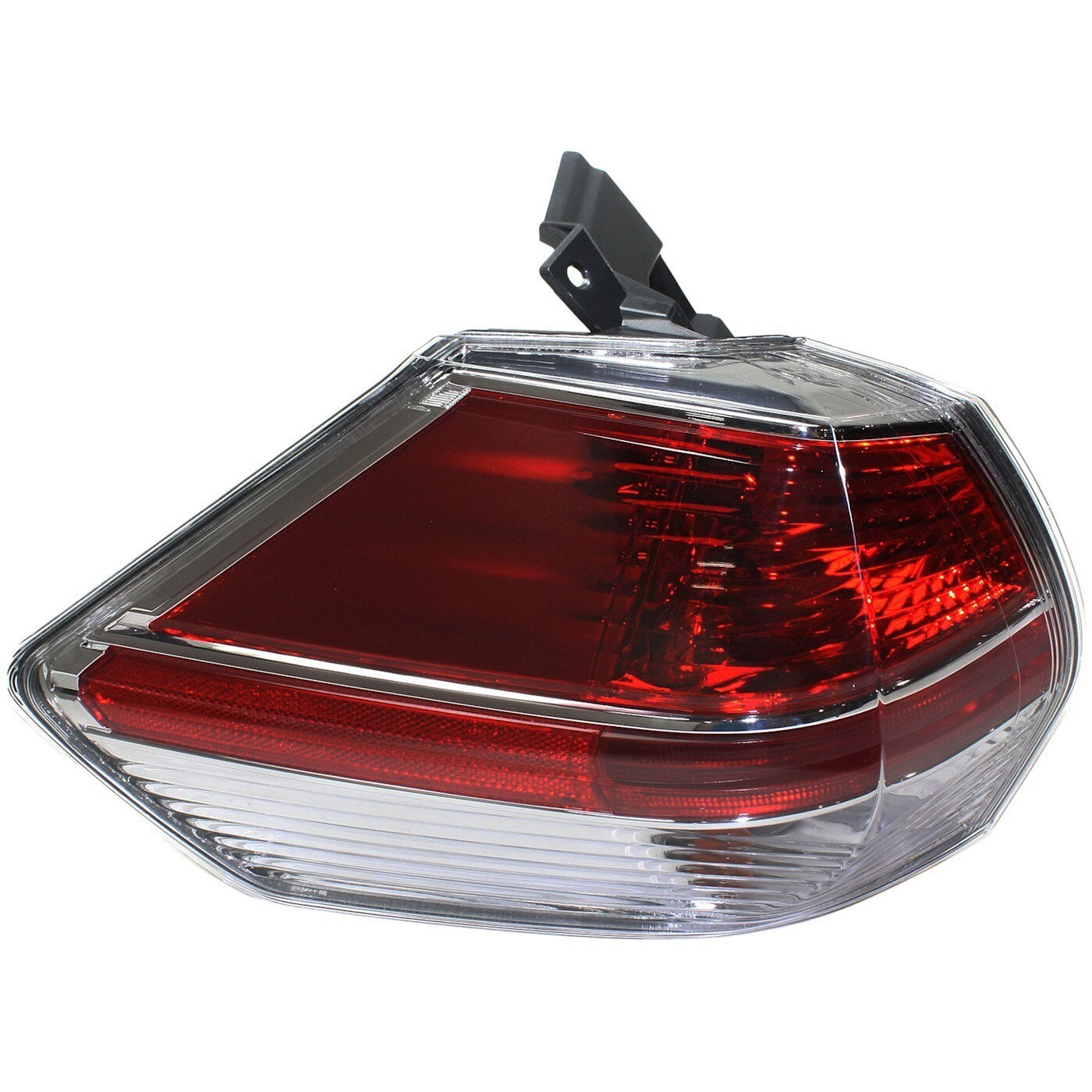 Tail Light For 14 Nissan Rogue Driver Side Outer Body Mounted