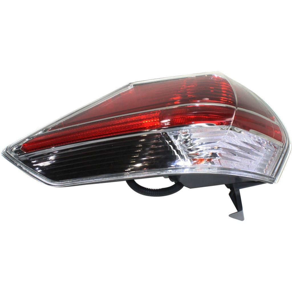 Tail Light For 14 Nissan Rogue Driver Side Outer Body Mounted