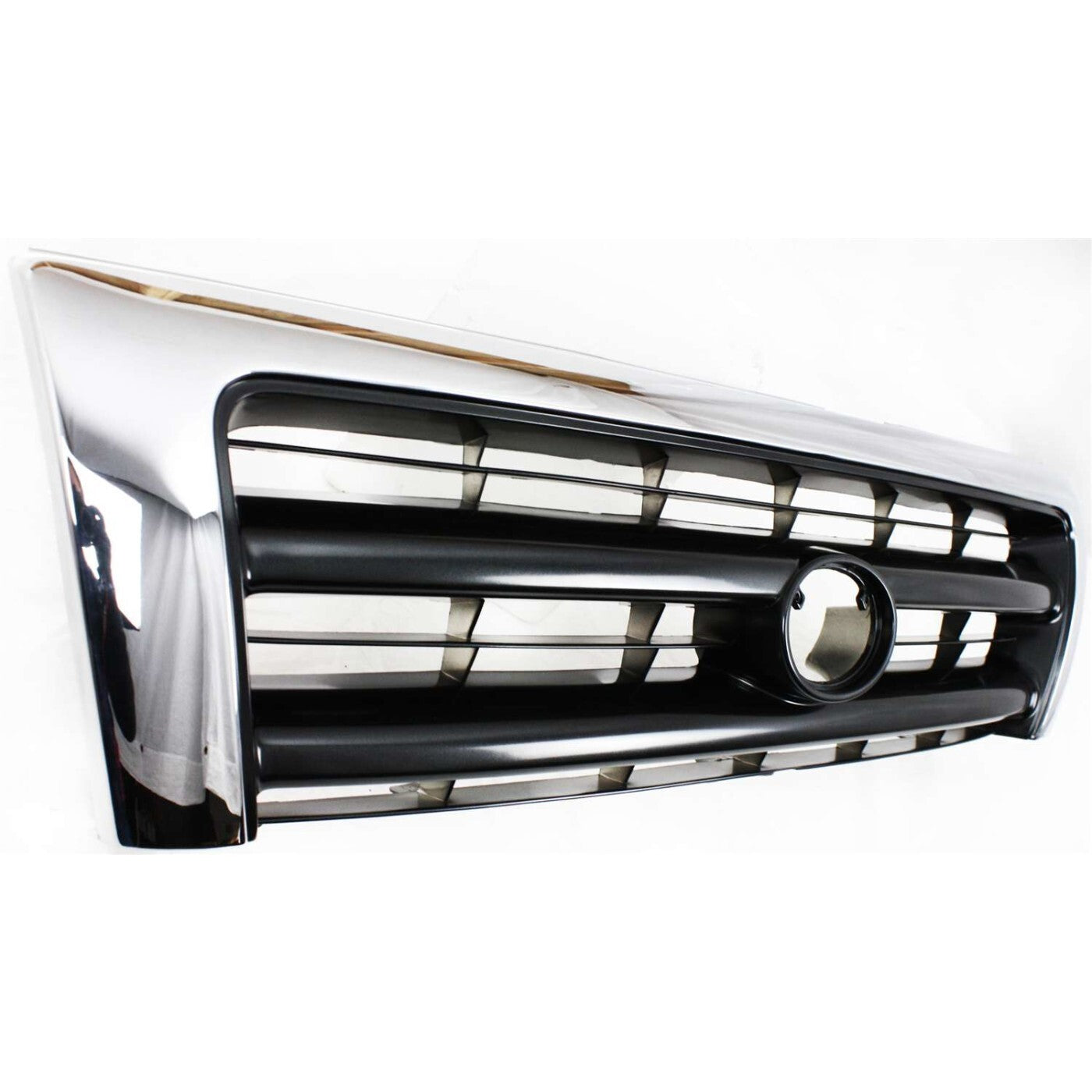 Grille Chrome & Black Center for 97-00 Toyota Tacoma Pre Runner