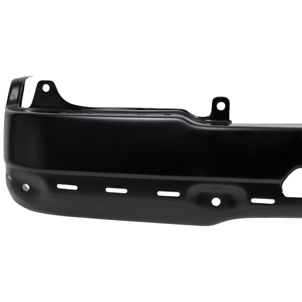 Front Bumper For 2003-06 Chevrolet Silverado 1500 Paint to Match Steel GM1002818