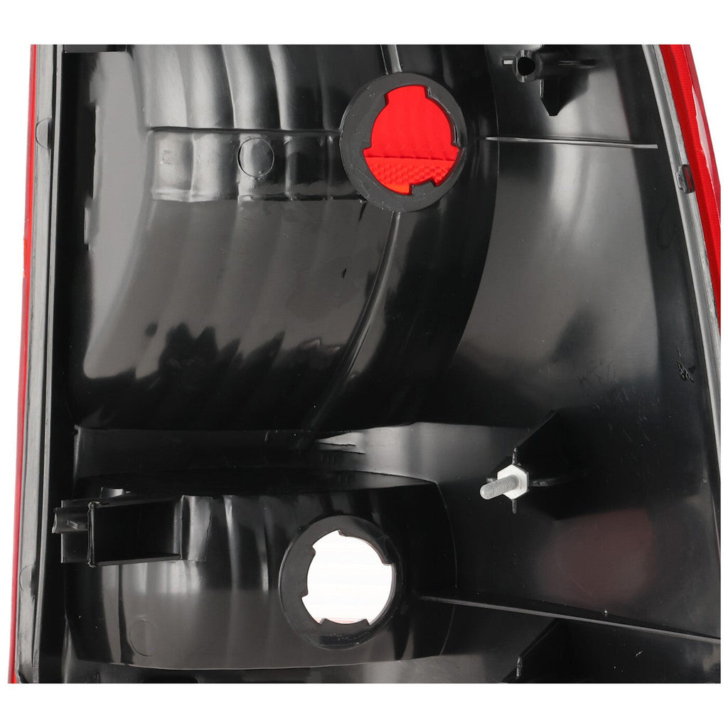 Tail Light For 2002 2003 2004 2005 Ford Explorer Driver Side Left LH Halogen