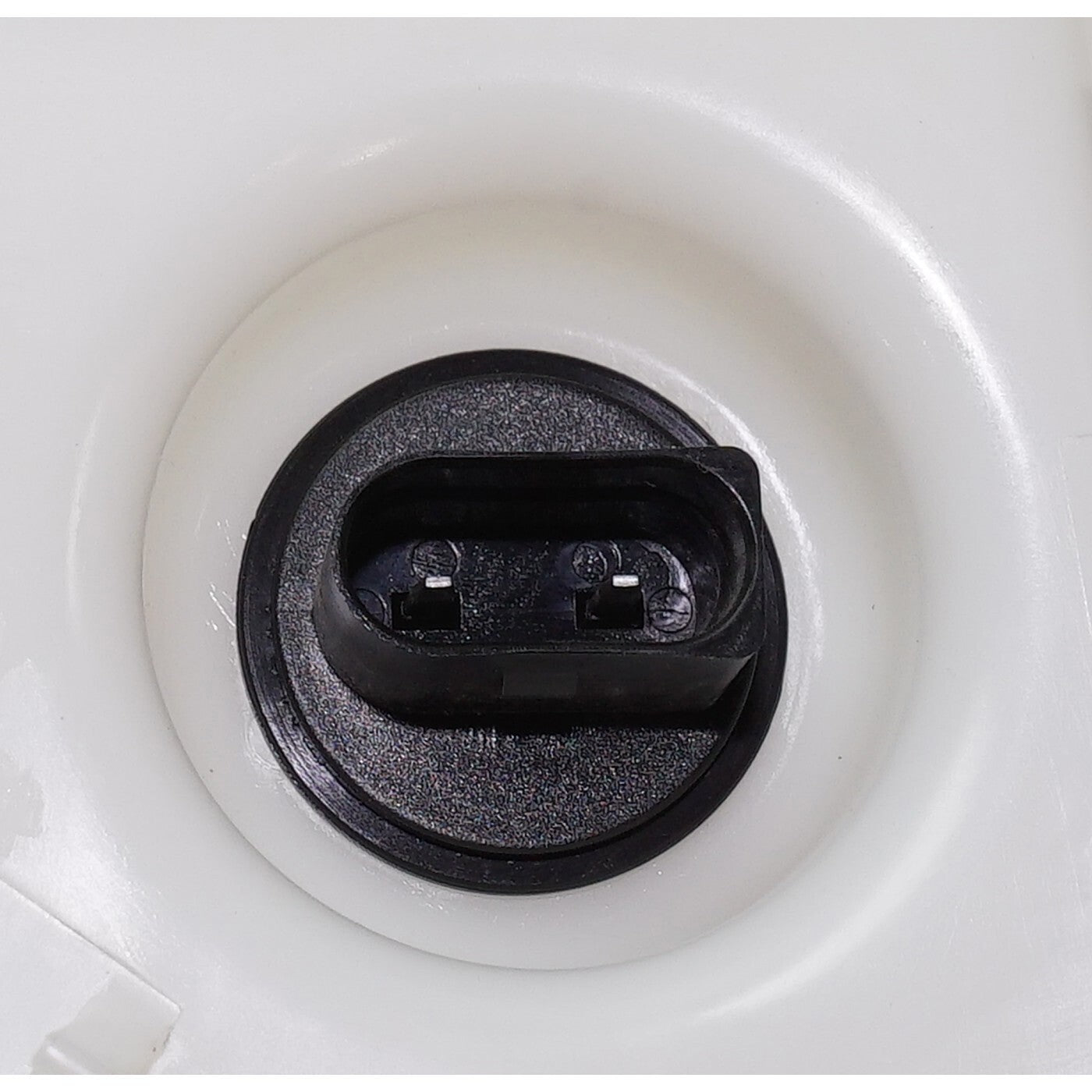Washer Reservoir Tank For 2005-2014 VW Volkswagen Jetta 2010-2014 Golf with Pump