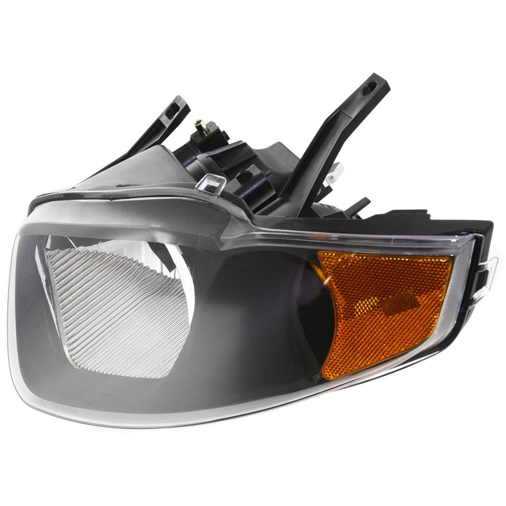 Headlight Set For 2003-2005 Chevrolet Cavalier Driver and Passenger Side