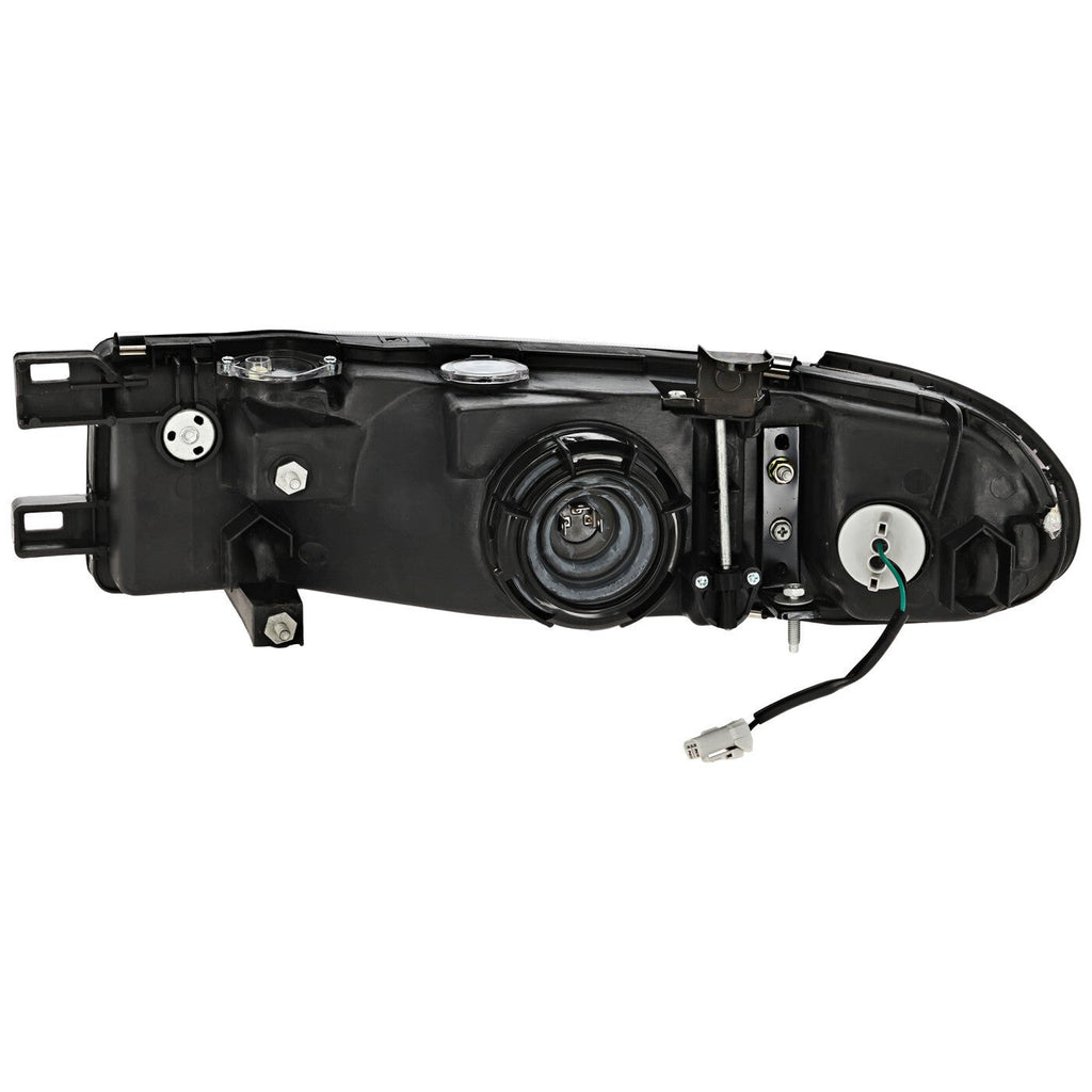 Headlight For 93 94 95 96 97 Nissan Altima Right Clear Lens With Bulb