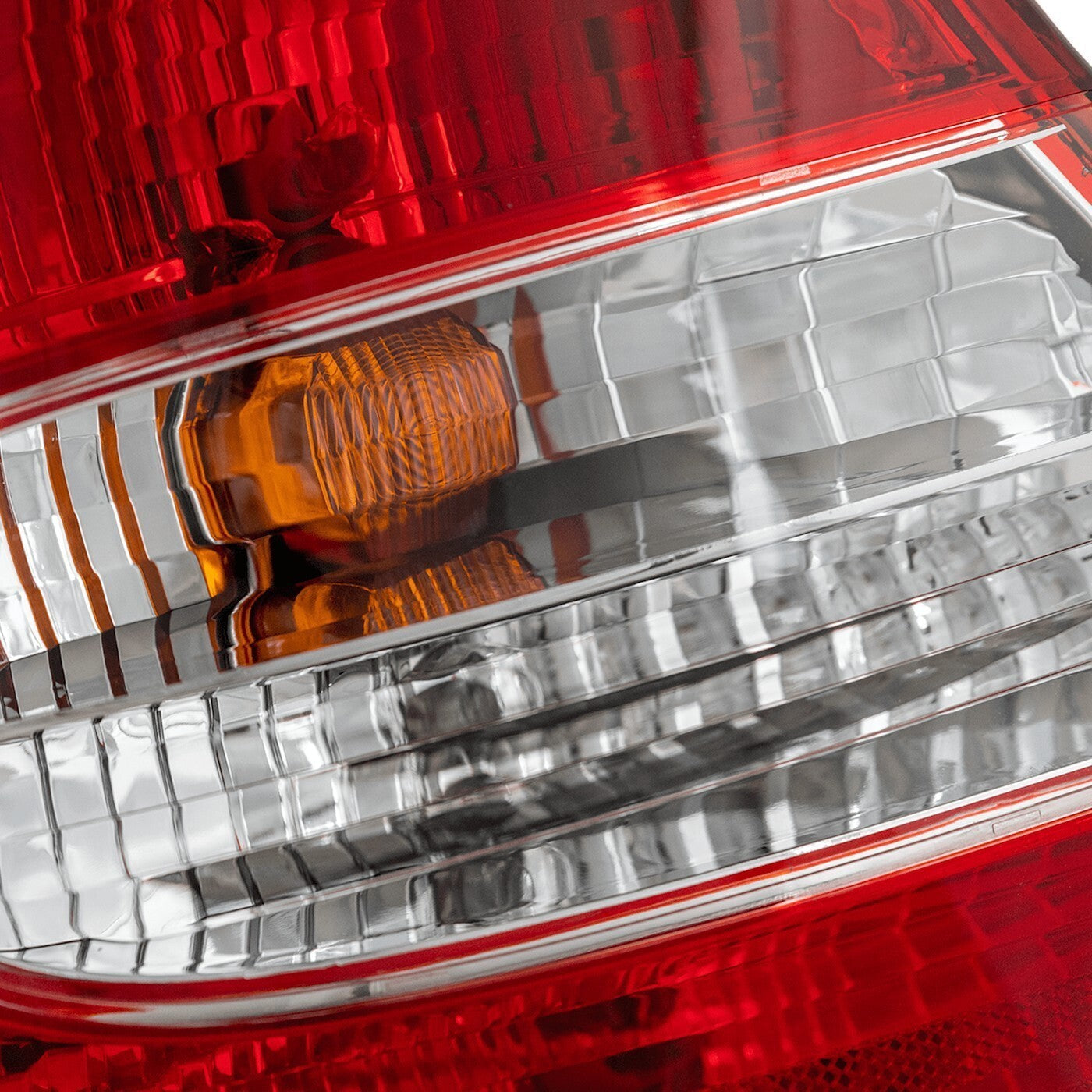Tail Light Assembly For 2002-2004 Toyota Camry Driver Side Left With Bulb