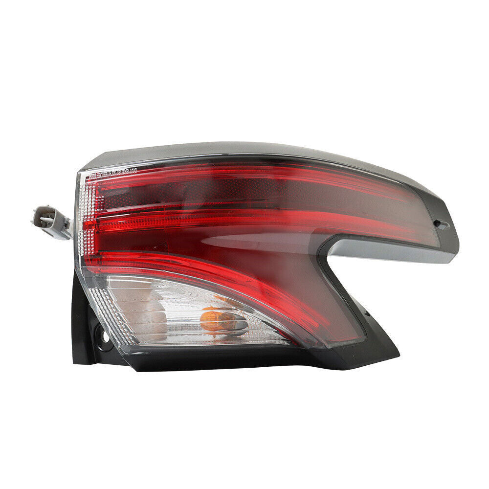 Right Outer Tail Light Assembly For 2021 2022 Toyota Sienna LE XLE LED