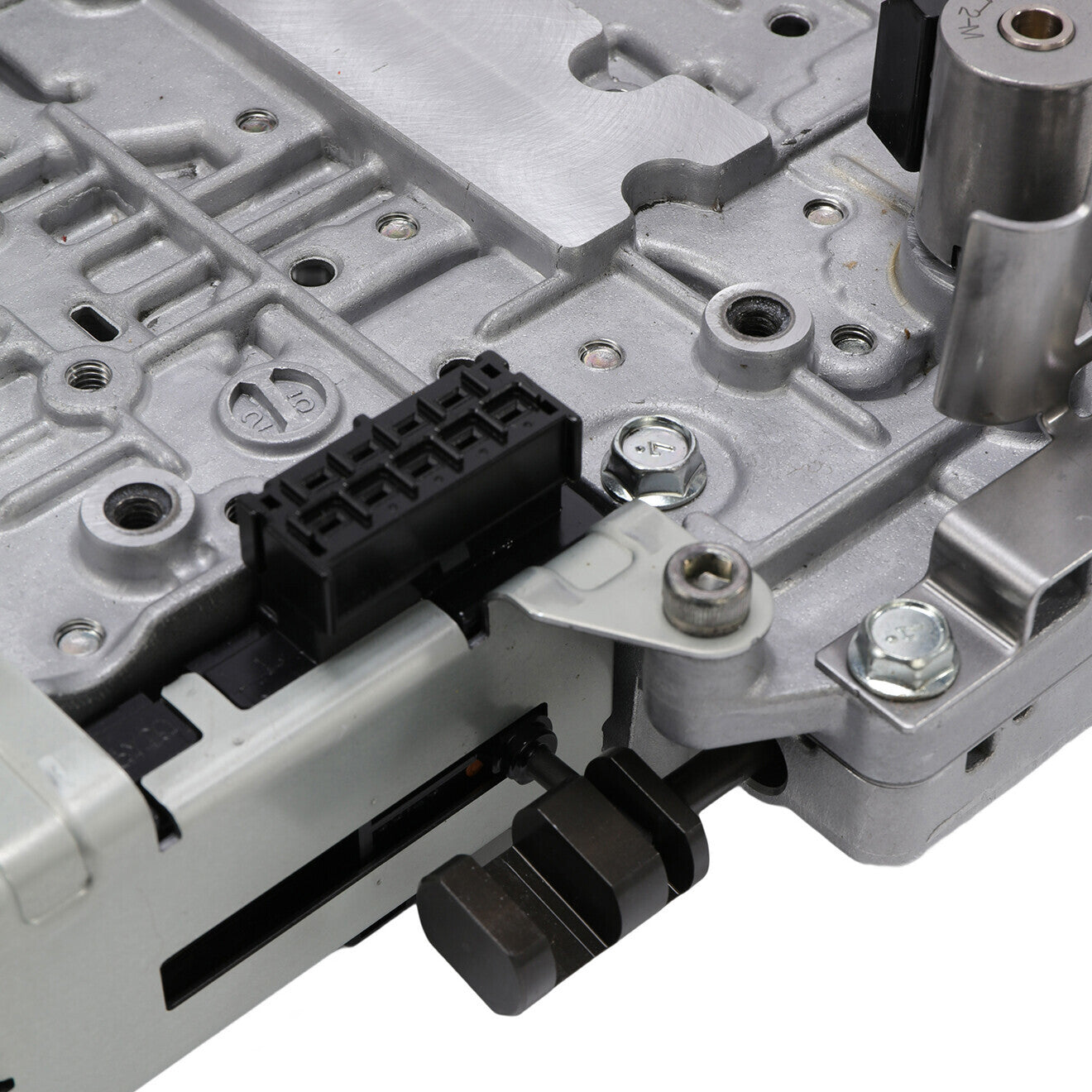 For 2014 2015 Infinity Q50 3.7L Valve Body w/ Solenoids 31705-X132B RE7R01A