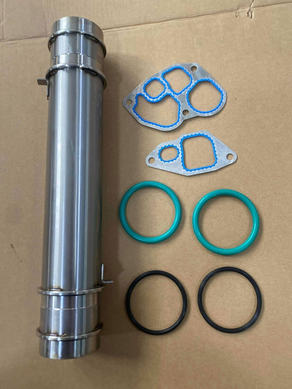 1815904C2 Diesel Engine Oil Cooler Kit for Ford F350 F450 F550 7.3 V8 1994-2003