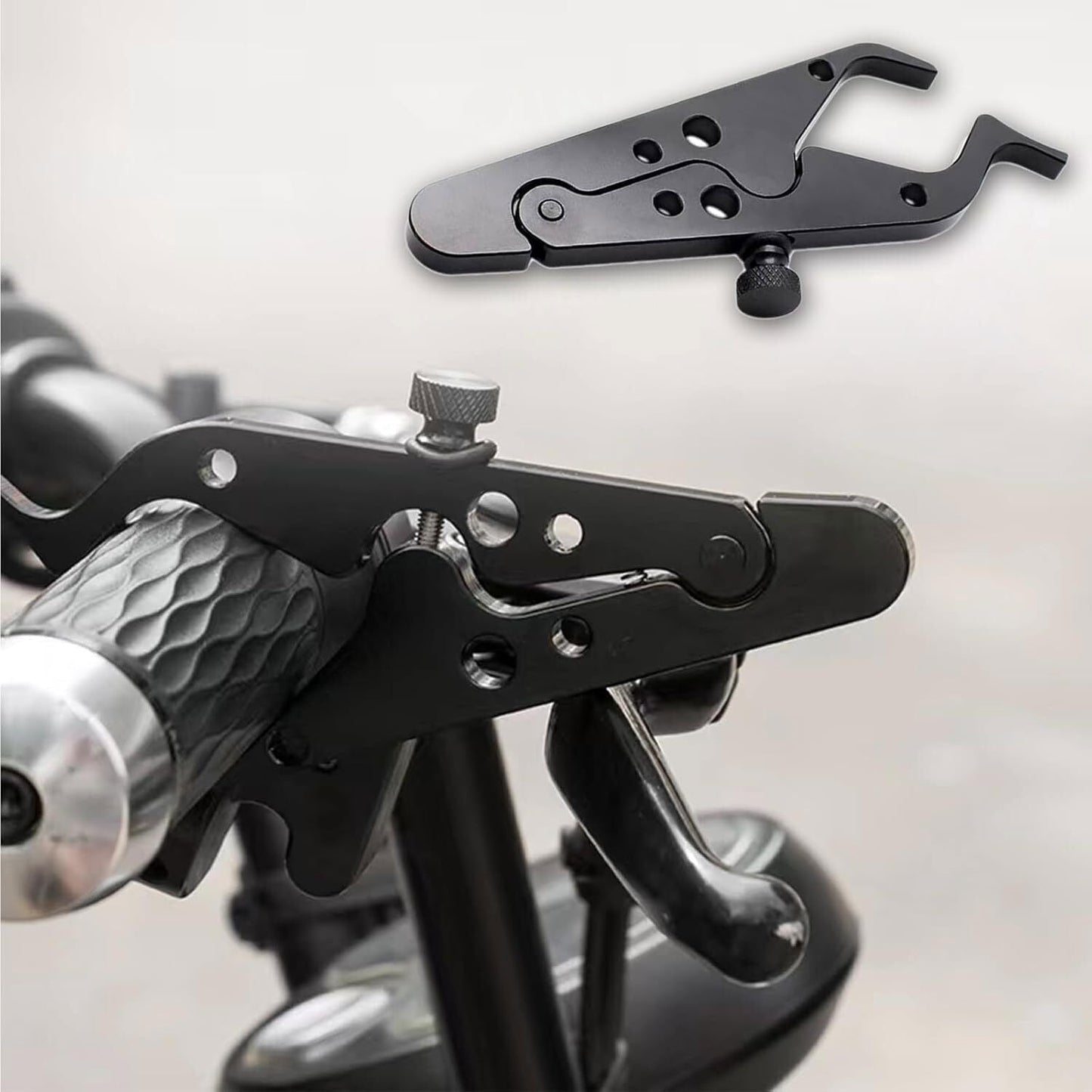Motorcycle Throttle Lock Cruise Control Grip Lock Clamp with Silicone Ring