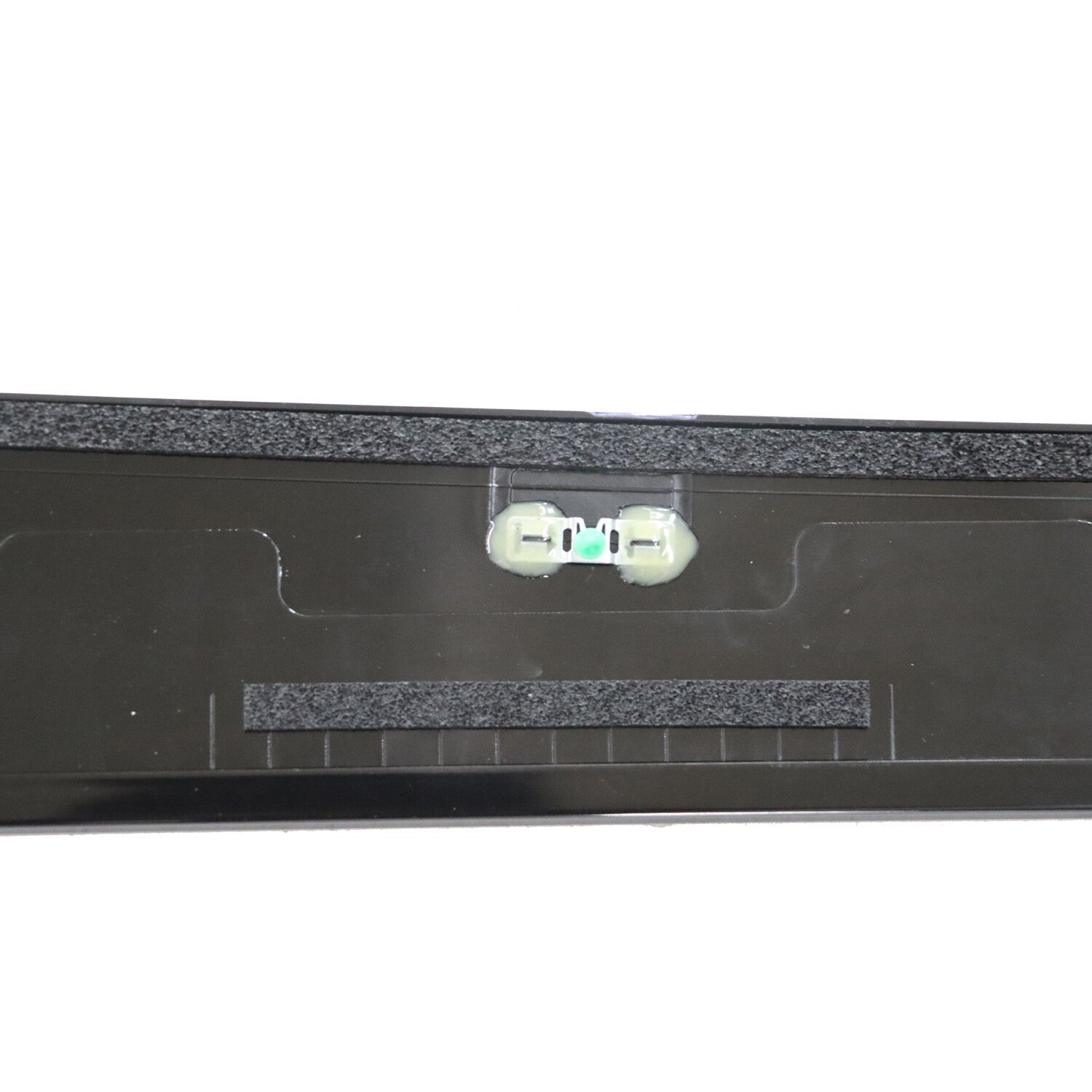 15-18 Right Front Door B Pillar Molding for Cadillac Chevy GMC 926242