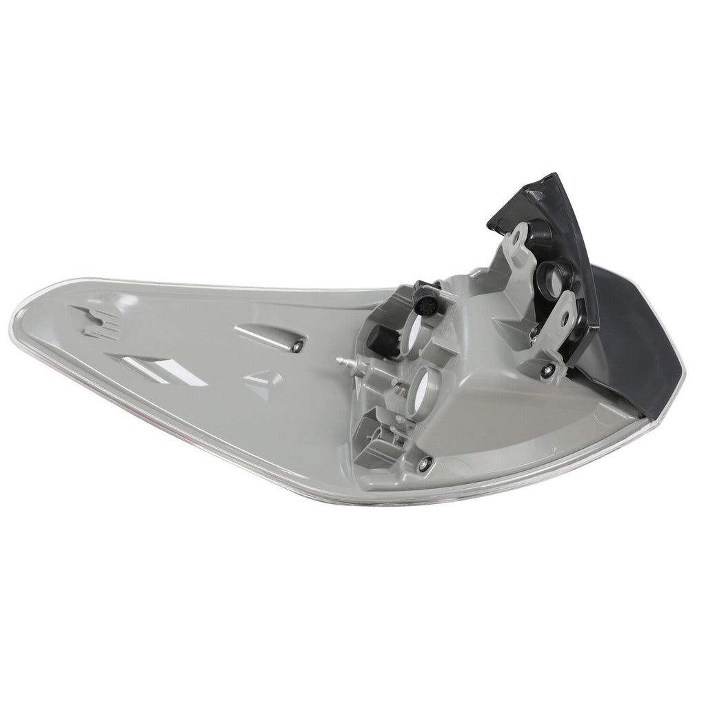 2014-2016 Toyota Highlander Right Rear Outer Tail Brake Light Lamp