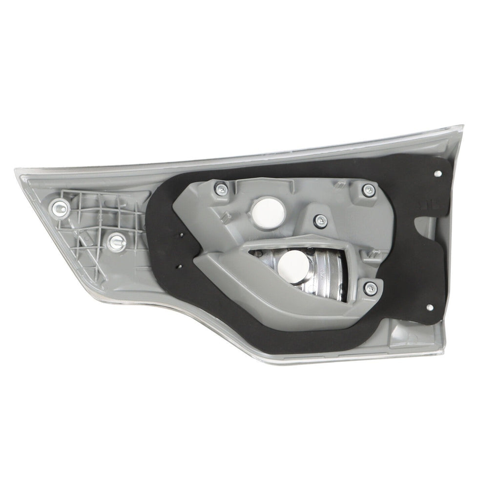 Toyota Highlander 2014-2016 Left Inner Halogen Tail Brake Light Lamp