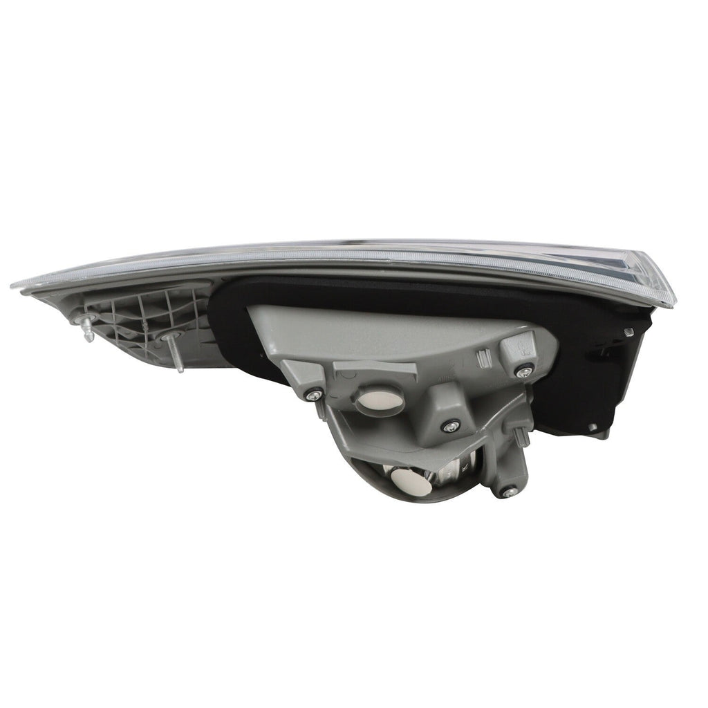 Toyota Highlander 2014-2016 Left Inner Halogen Tail Brake Light Lamp